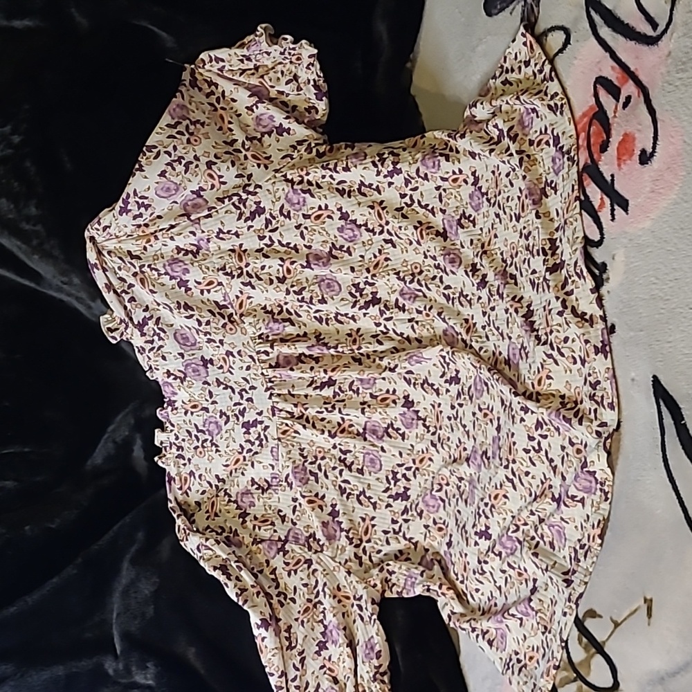 $5🧨 MELLODAY Floral Print Gathered short slv Blouse Pullover - Picture 2 of 13